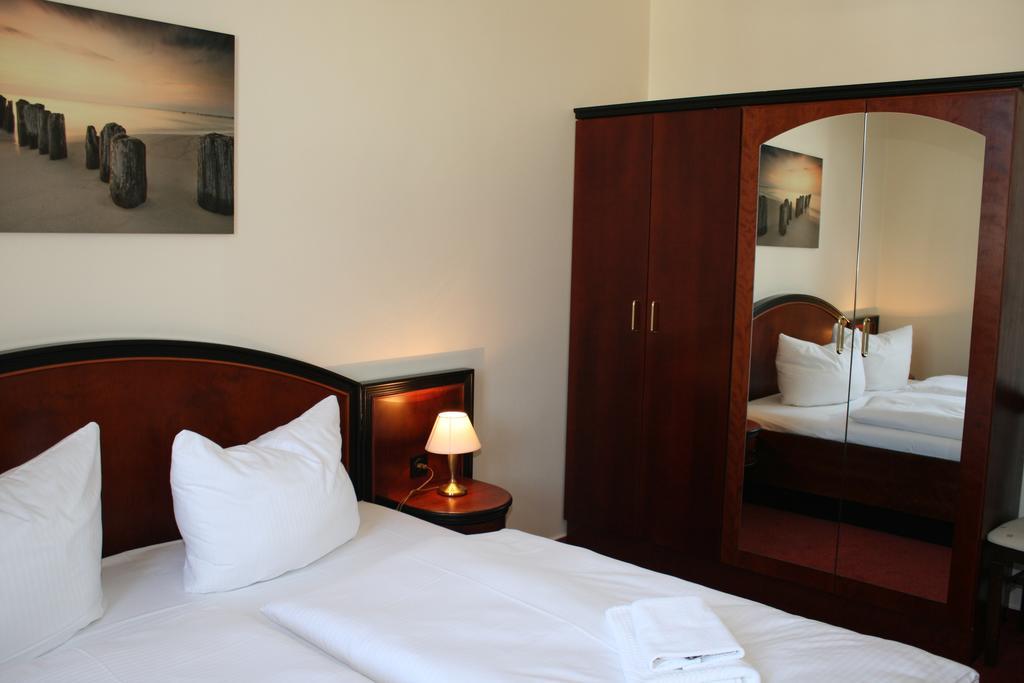 Garni Eden Hotels Villa Dora Херингсдорф Екстериор снимка